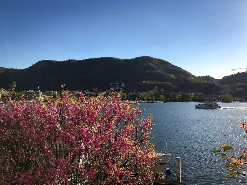 Lake Como On The Lake Side מראה חיצוני תמונה